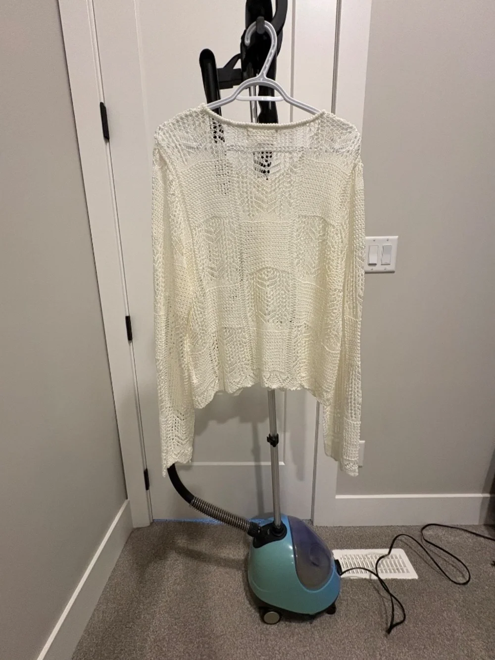 Lace Cardigan - Picture 2 of 4
